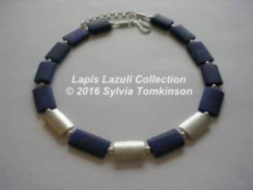 Silver jewellery with Lapis Lazuli.